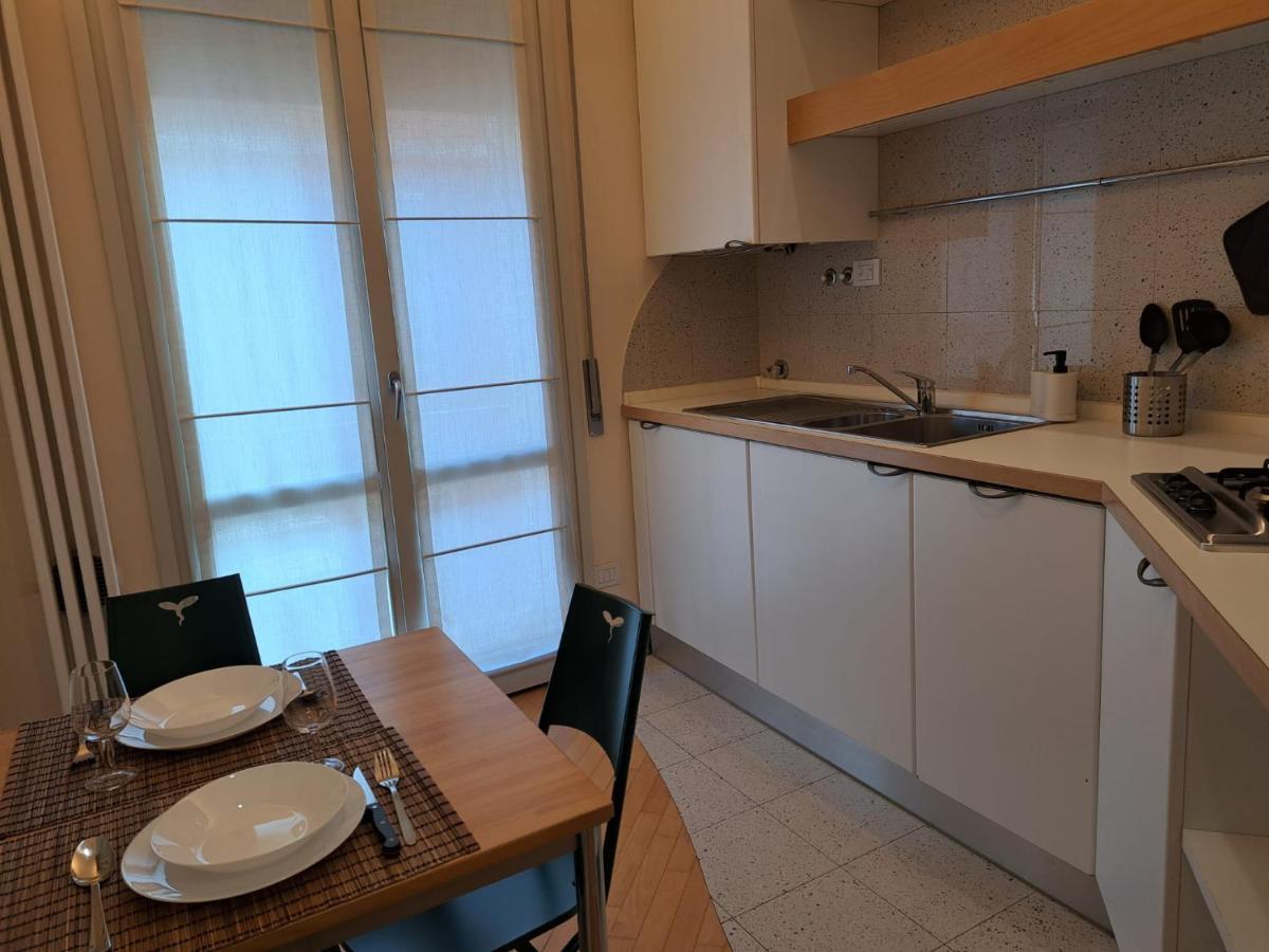 Bolognamania Apartments-Roger Ngoại thất bức ảnh